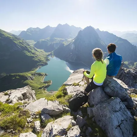 Gospodarstwo agroturystyczne Burtscherhof In Braz *